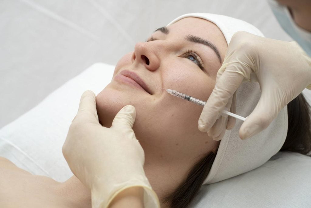 تزریق بوتاکس دکتر فائزه امیری - dr-faezehamiri.com